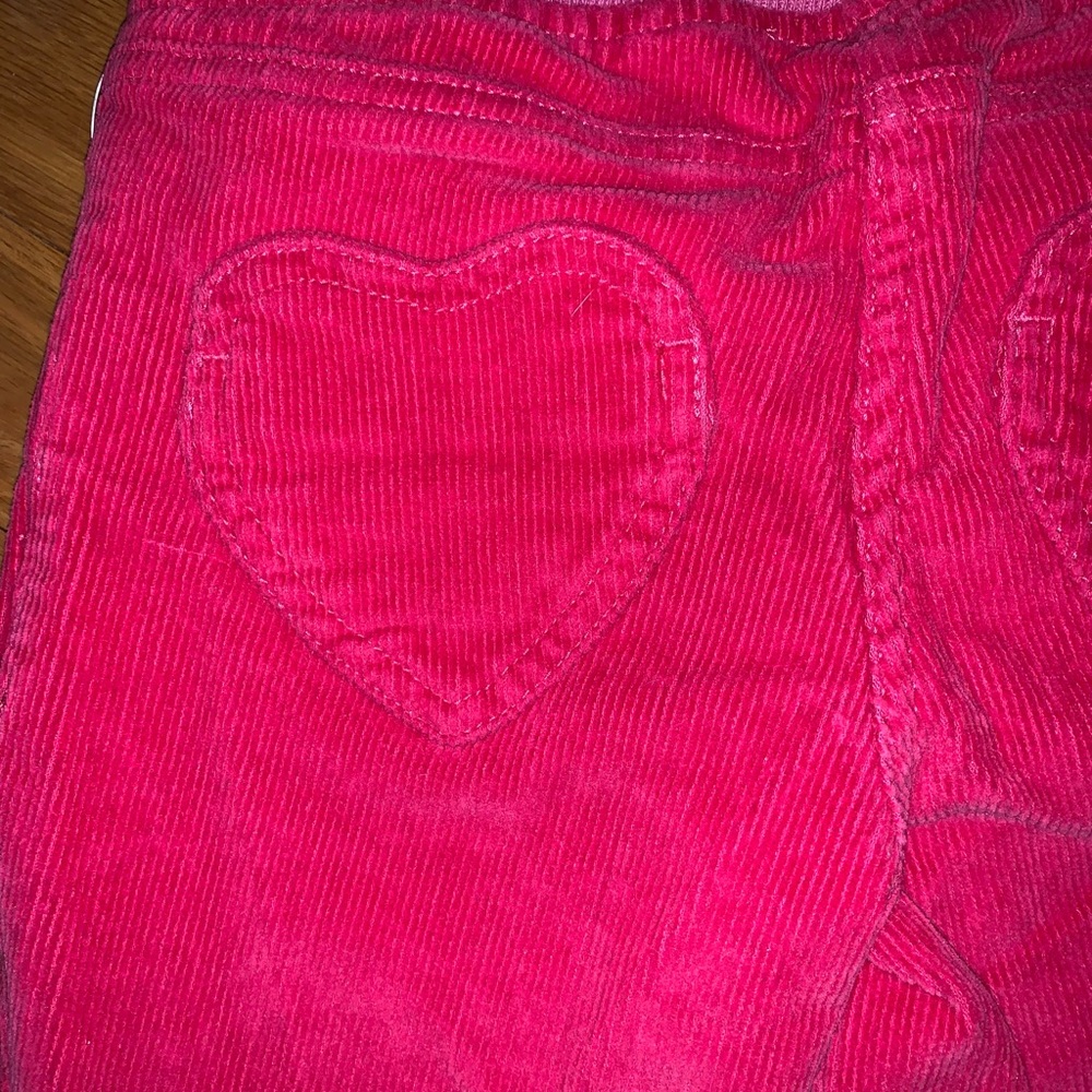 Mini Boden Girls’ 5Y Pink Heart Patch Corduroy Pants - Picture 5 of 5